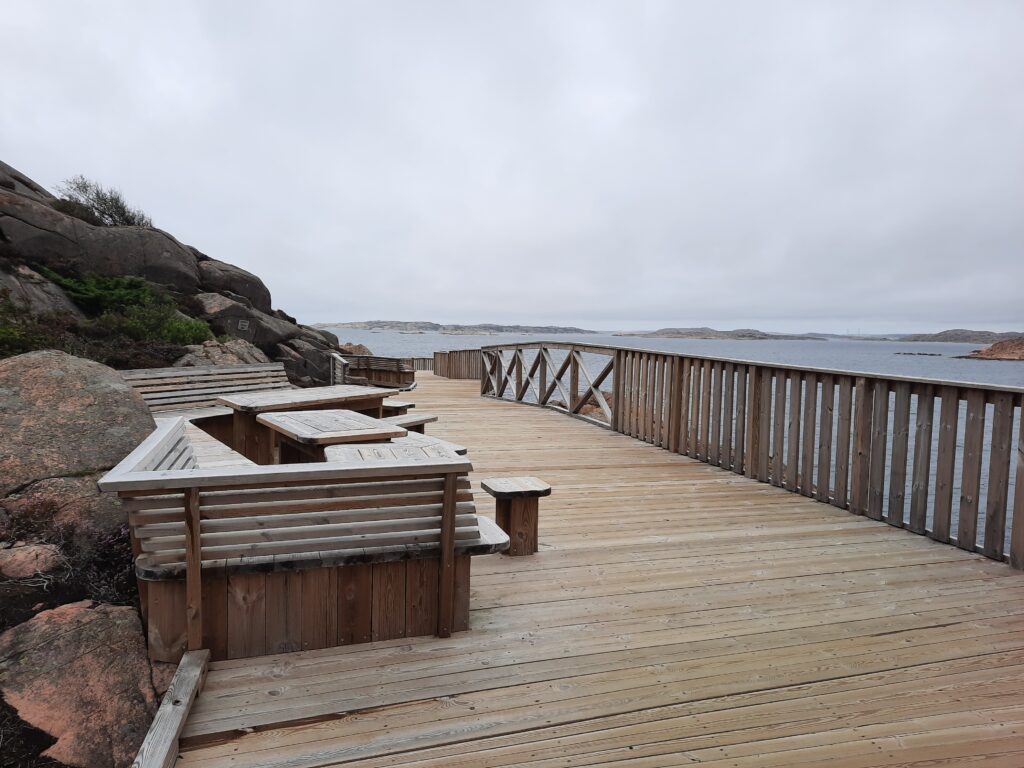 Aire de repos le long du sentier vers Lysekil